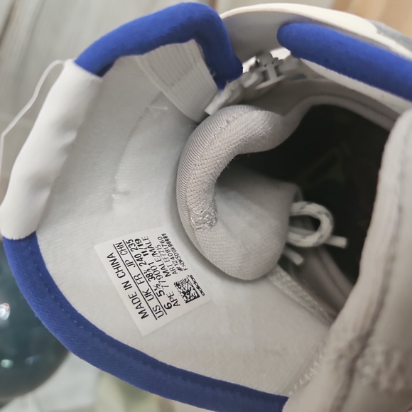 NWT Adidas  Men's Pharrell Williams x ff Basketball Shoes - Picture 10 of 15